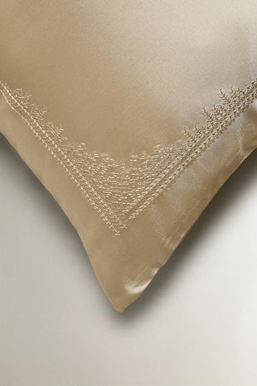 HOUSSE DE COUSSIN FEUILLES - Cave de Zara - Image 1