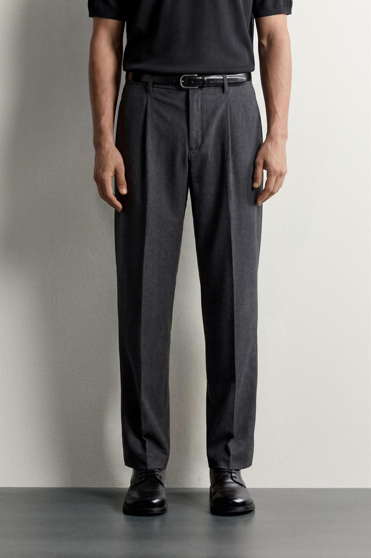 Мужские брюки Zara Regular Fit Pleated Suit, цвет: Голубоватый — фото 2