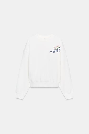 EMBROIDERED FLOWER SWEATSHIRT - White by Zara