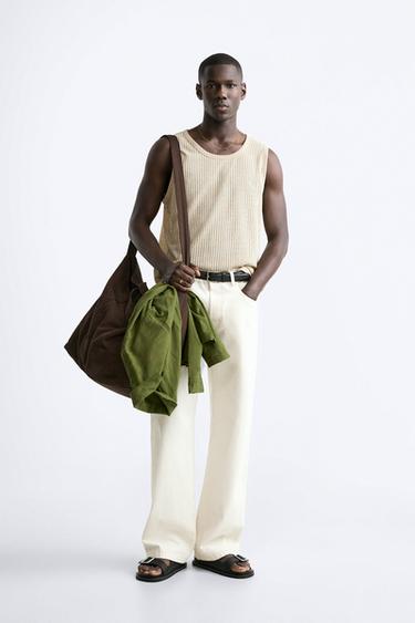 ШОРТЫ ИЗ ВЫСОКОТЕХНОЛОГИЧНОЙ ТКАНИ С ЛАМПАСАМИ — БЕЖЕВЫЙ от Zara — изображение 0