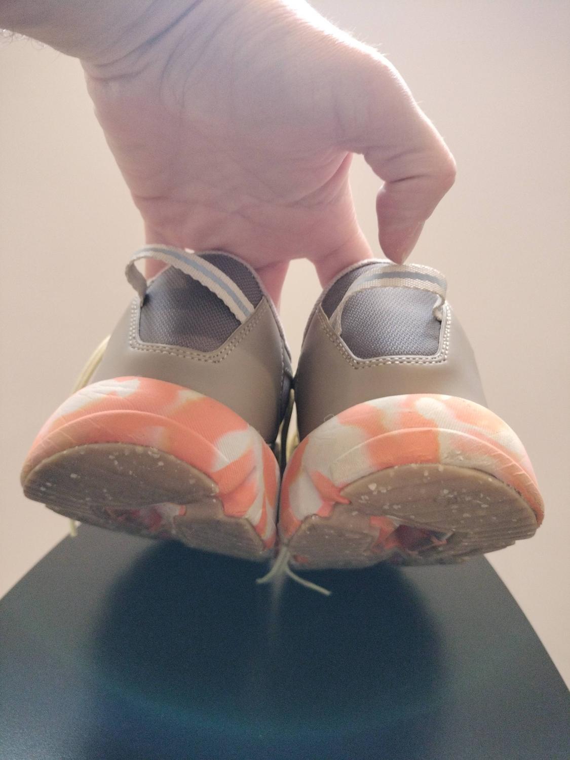 RUNNING SPUMEFOAM TECHNOLOGY SNEAKERS - Image 8