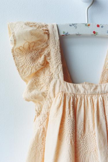 FLORAL EMBROIDERED DRESS - Butter by Zara