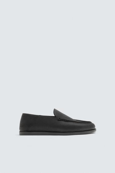 CASUAL LEATHER LOAFERS - Black by Zara