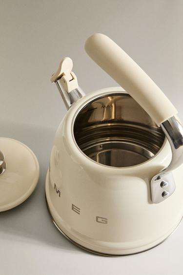 SMEG WHISTLE KETTLE - Cream by Zara - Image 3