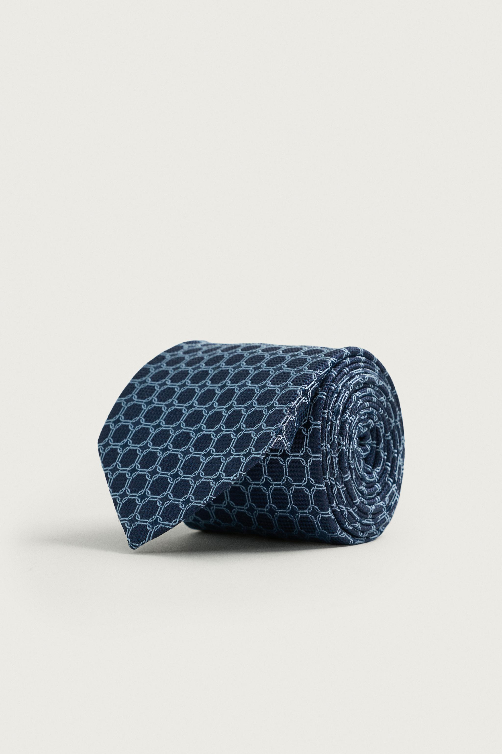 100% SILK GEOMETRIC JACQUARD TIE
