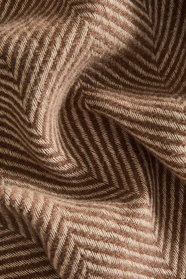 HERRINGBONE THROW - Brown Zara