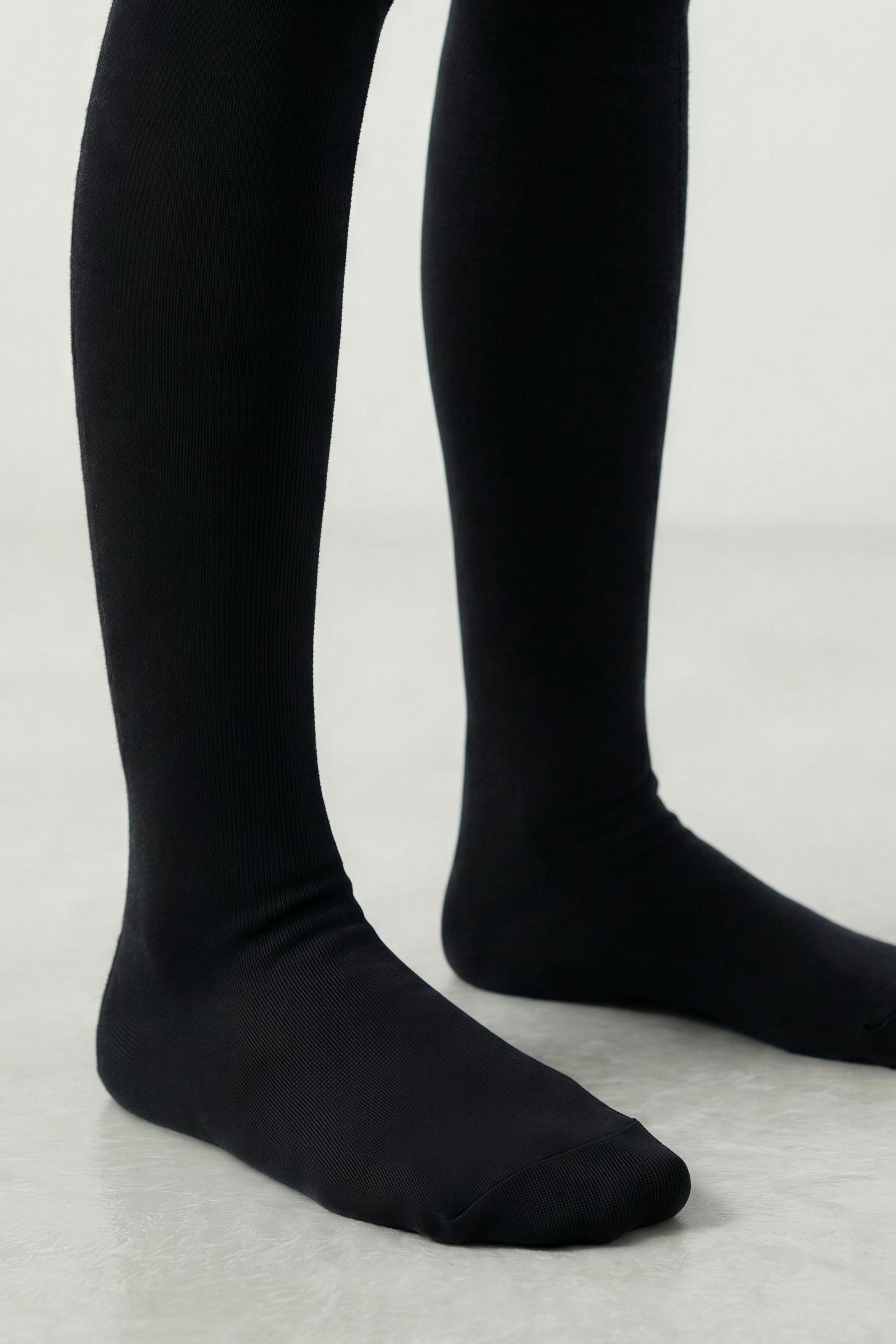 LOT DE DEUX COLLANTS UNIS