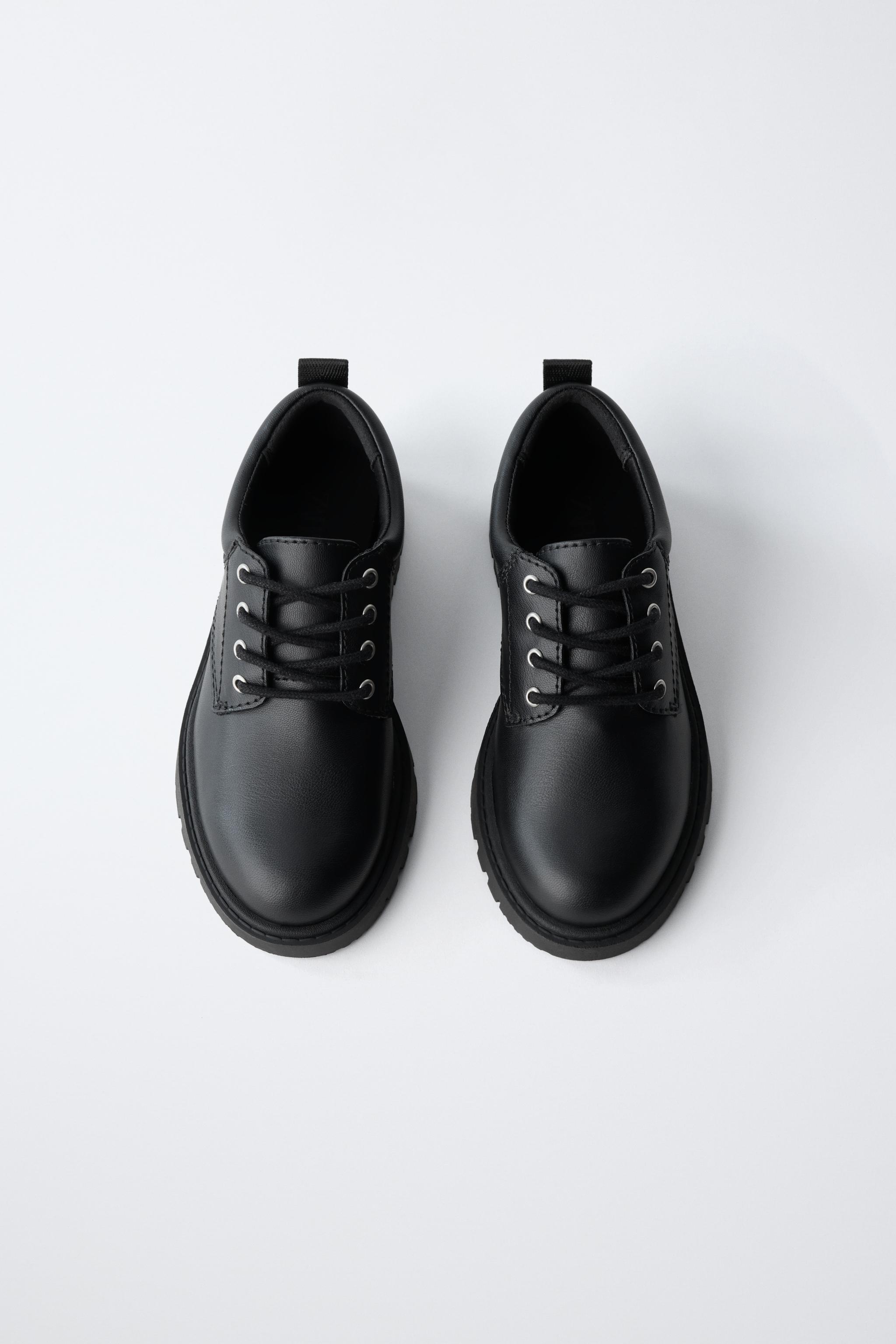 LACE-UP DERBY SHOES — Black