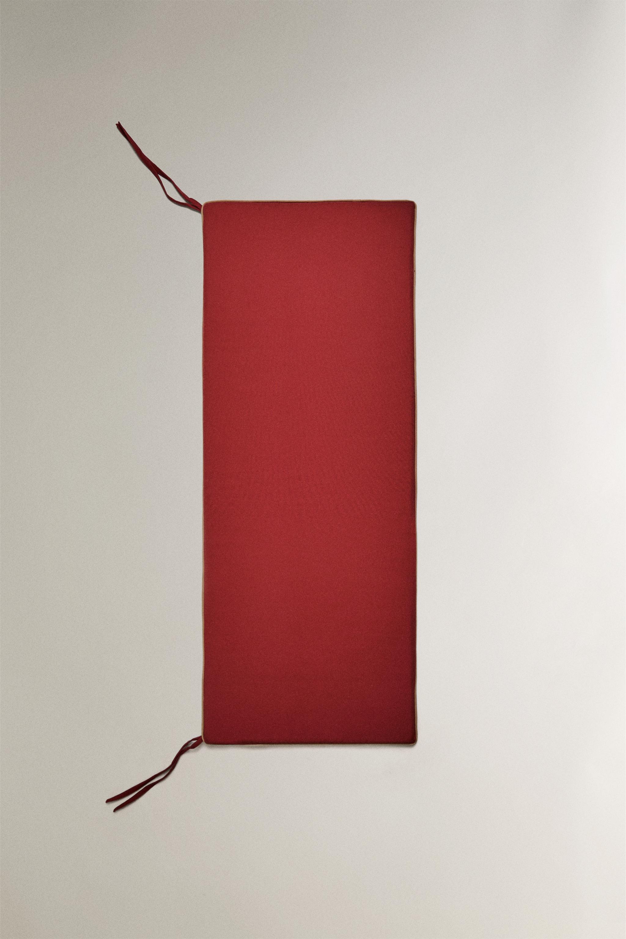 CONTRAST BENCH SEAT CUSHION — Reddish (alternate view)