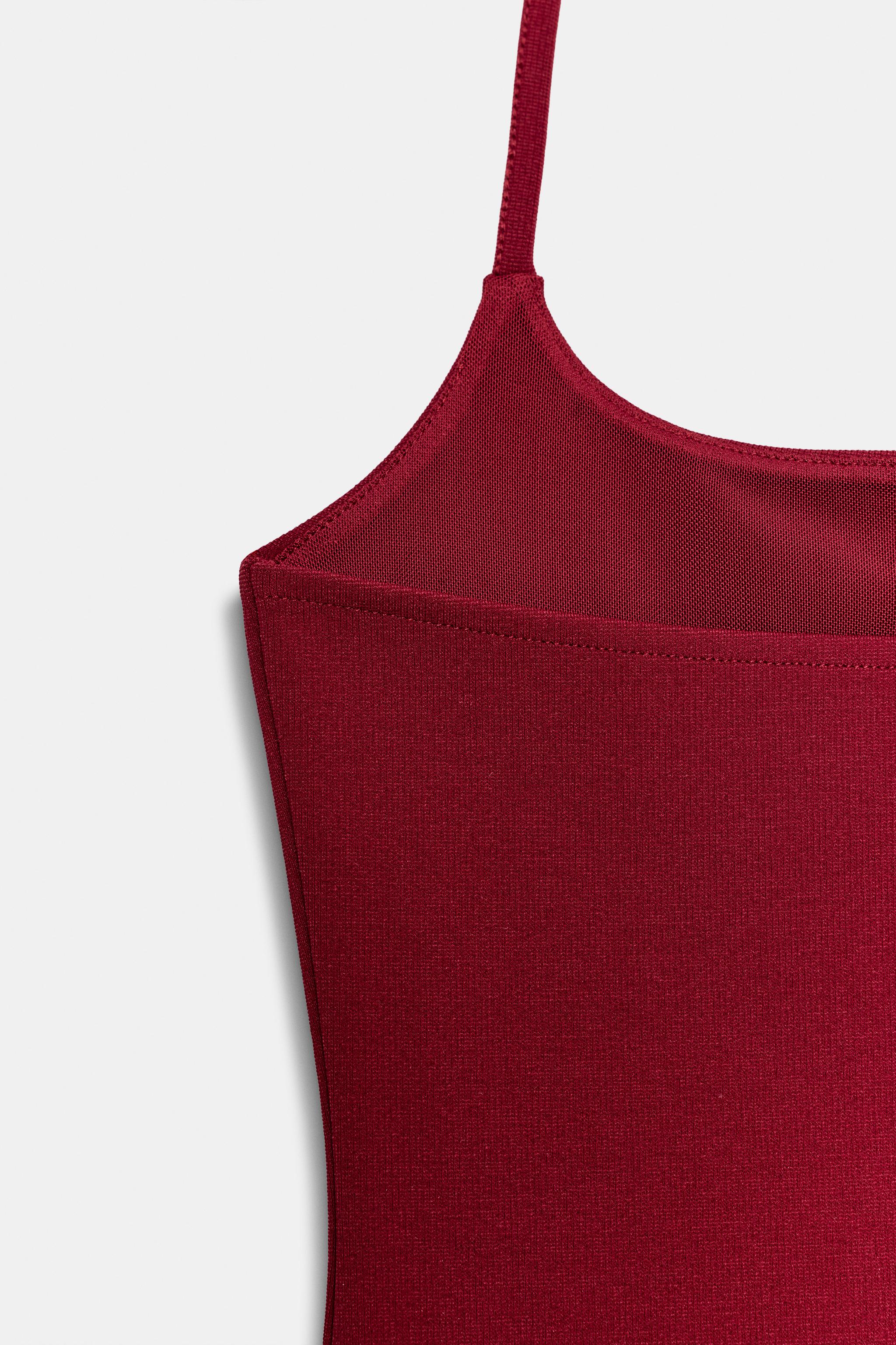 STRETCH KNIT HALTER TOP