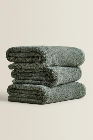 Zara PLAIN COTTON TERRYCLOTH BATH TOWEL (500 GXM²) - Khaki