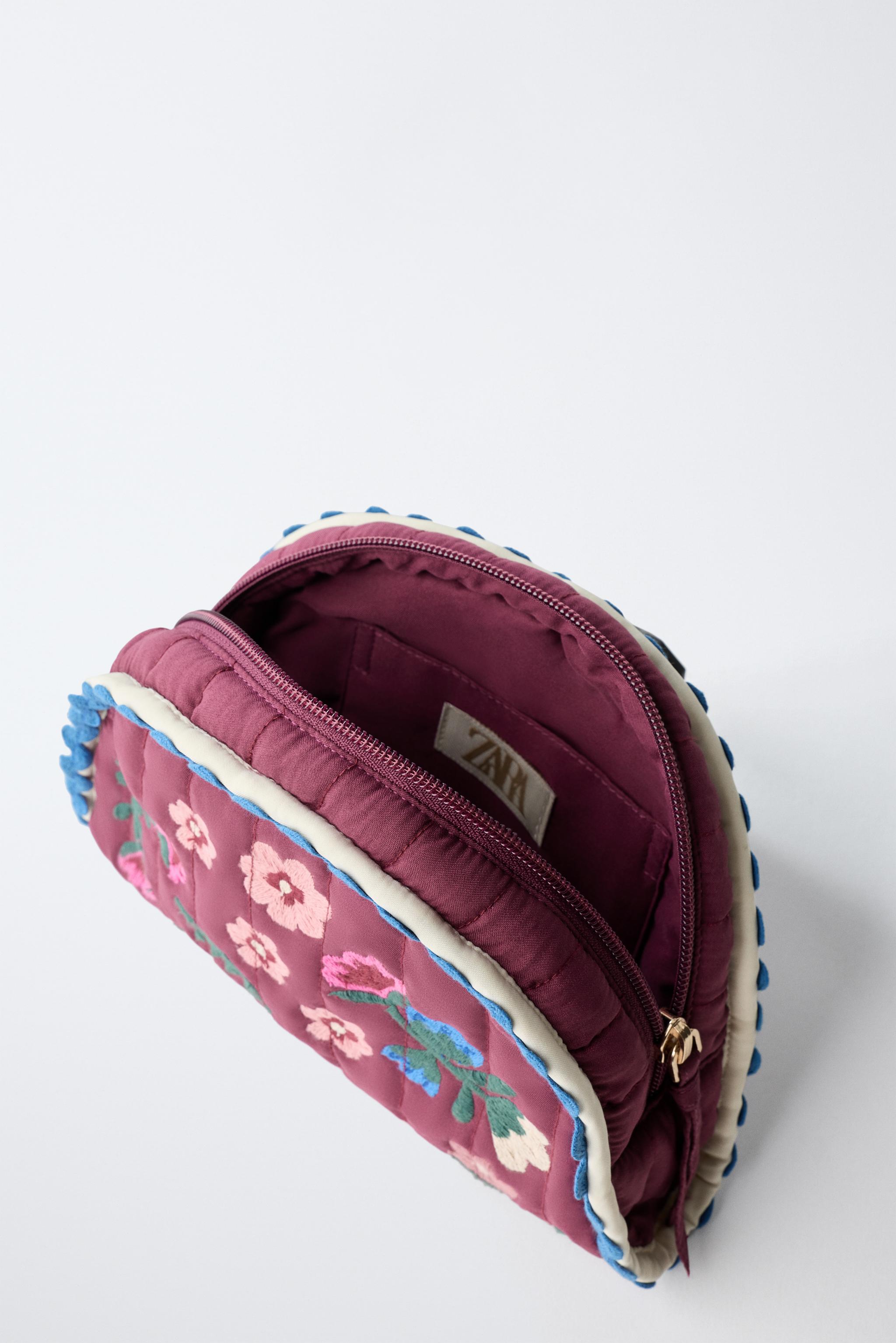 さえらトラベルポーチ(大)花柄刺繍ポーチ未使用 サンリオさがら刺繍ポーチ （ポーチ）｜ESPERANZA