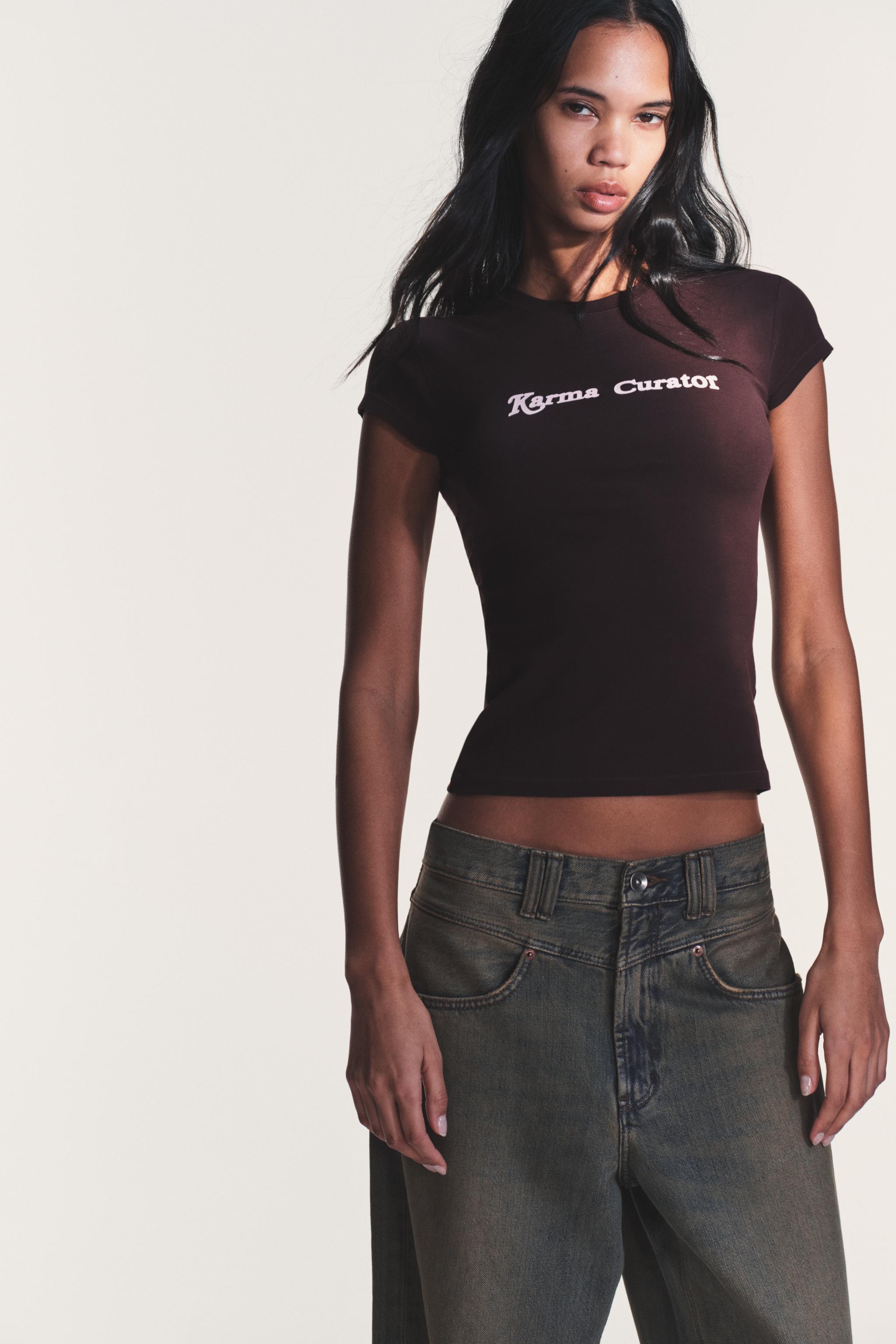 ÖNÜ YAZILI T-SHIRT - Görsel 2