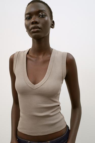 COTTON V-NECK T-SHIRT - Brown / Taupe by Zara