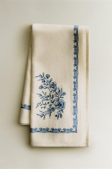 PACK OF FLORAL SATIN NAPKINS (PACK OF 2) - Blue by Zara