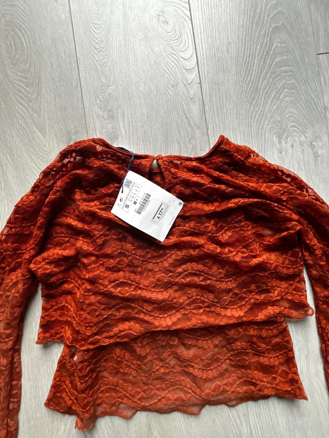 LAYERED LACE TOP - Image 3