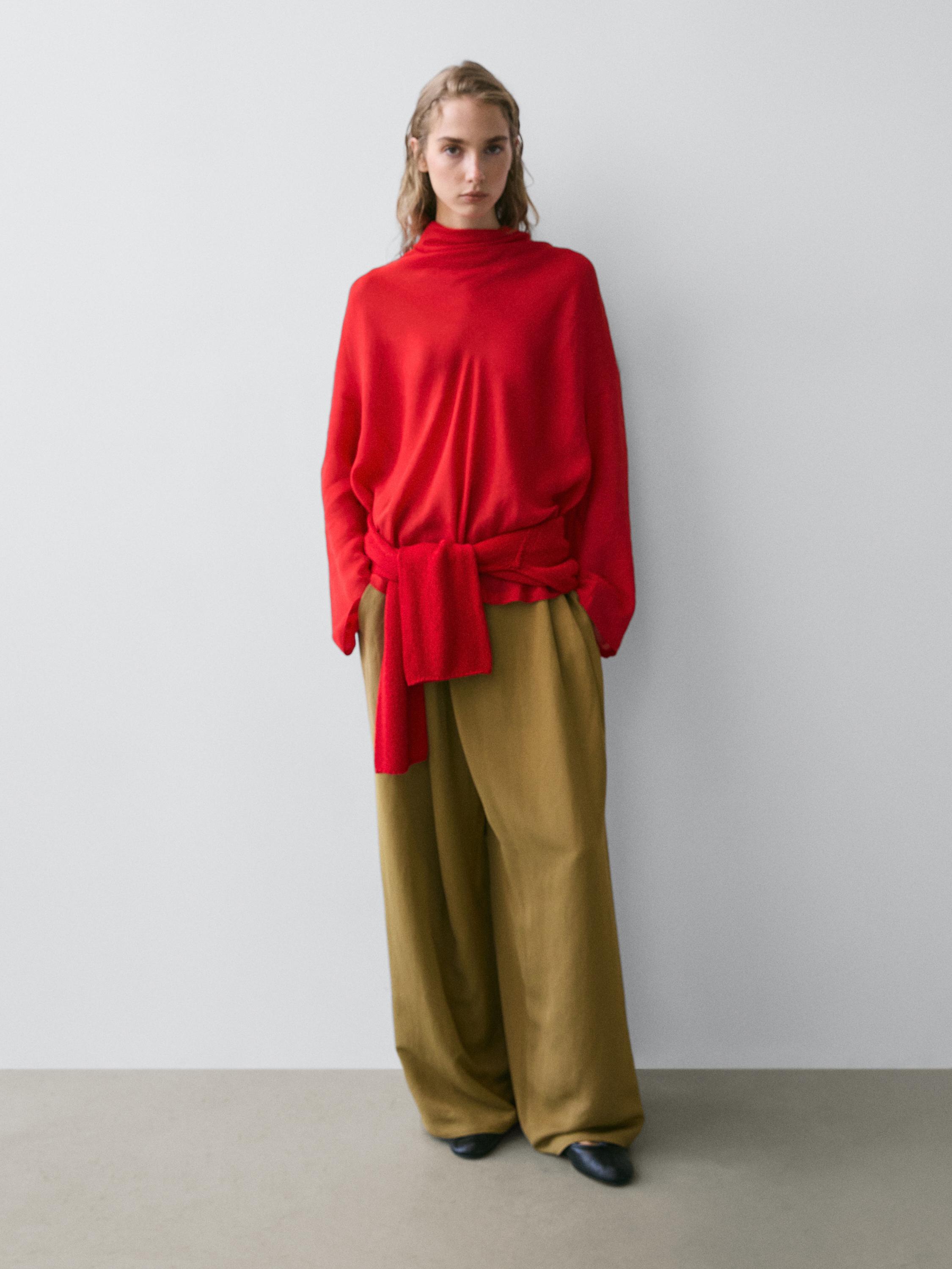 Flowing blouse with draped collar