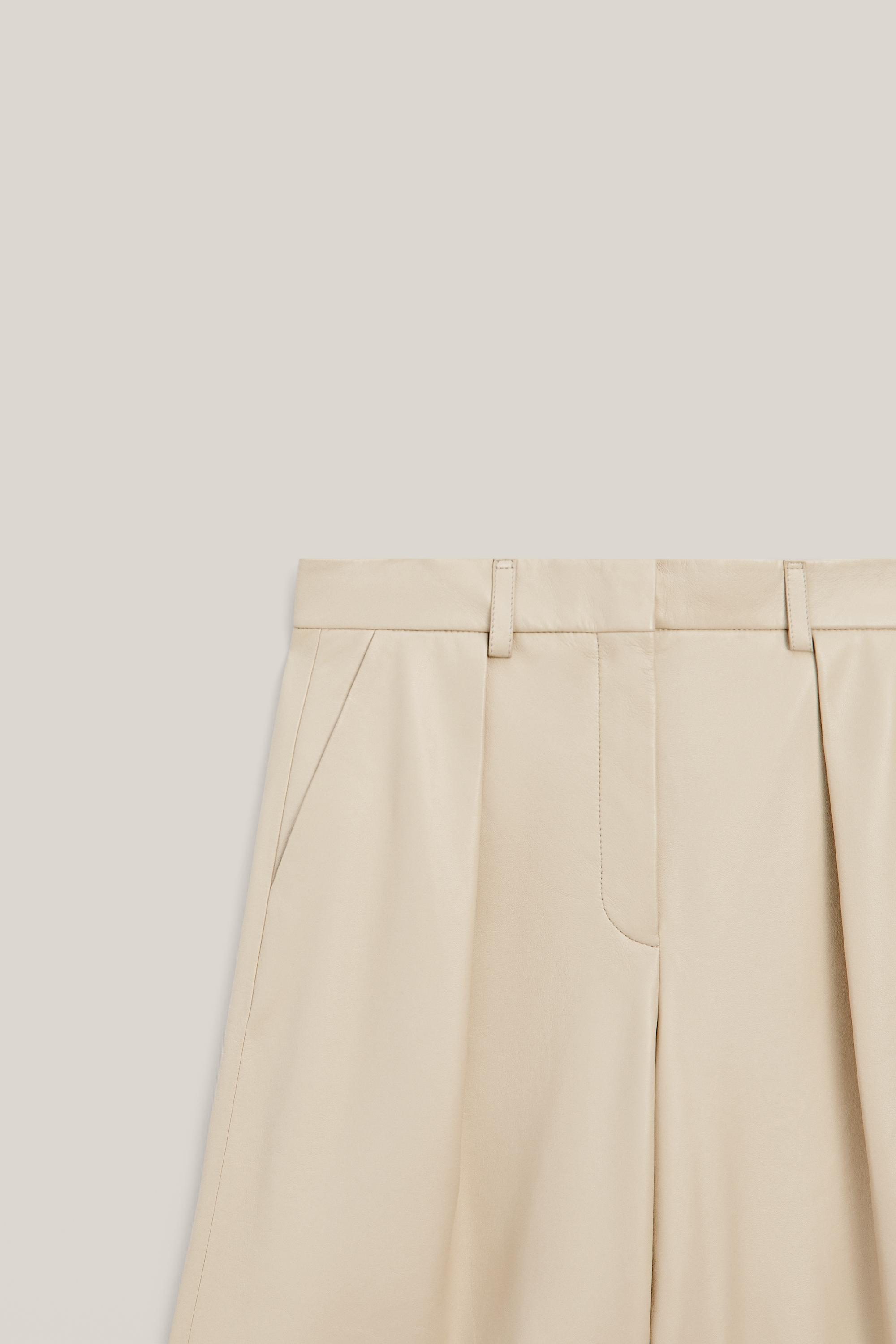 Bermuda long en cuir nappa - LIMITED EDITION