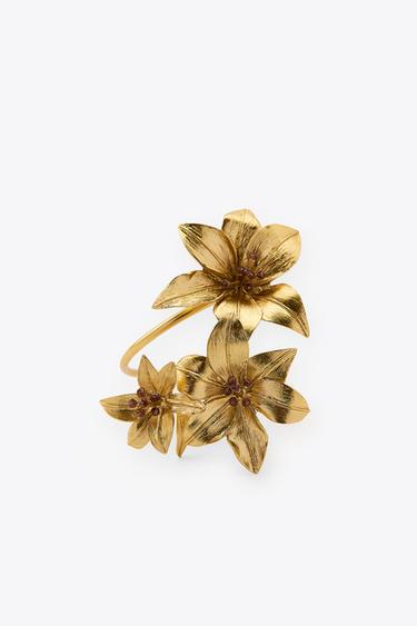 DOUBLE FLOWER BANGLE - Golden by Zara - Image 0