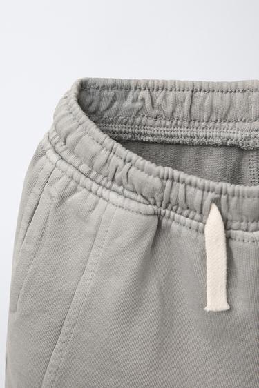 BERMUDA TEINT SUR PIÈCE LOGO BRODÉ - Beige de Zara - Image 2