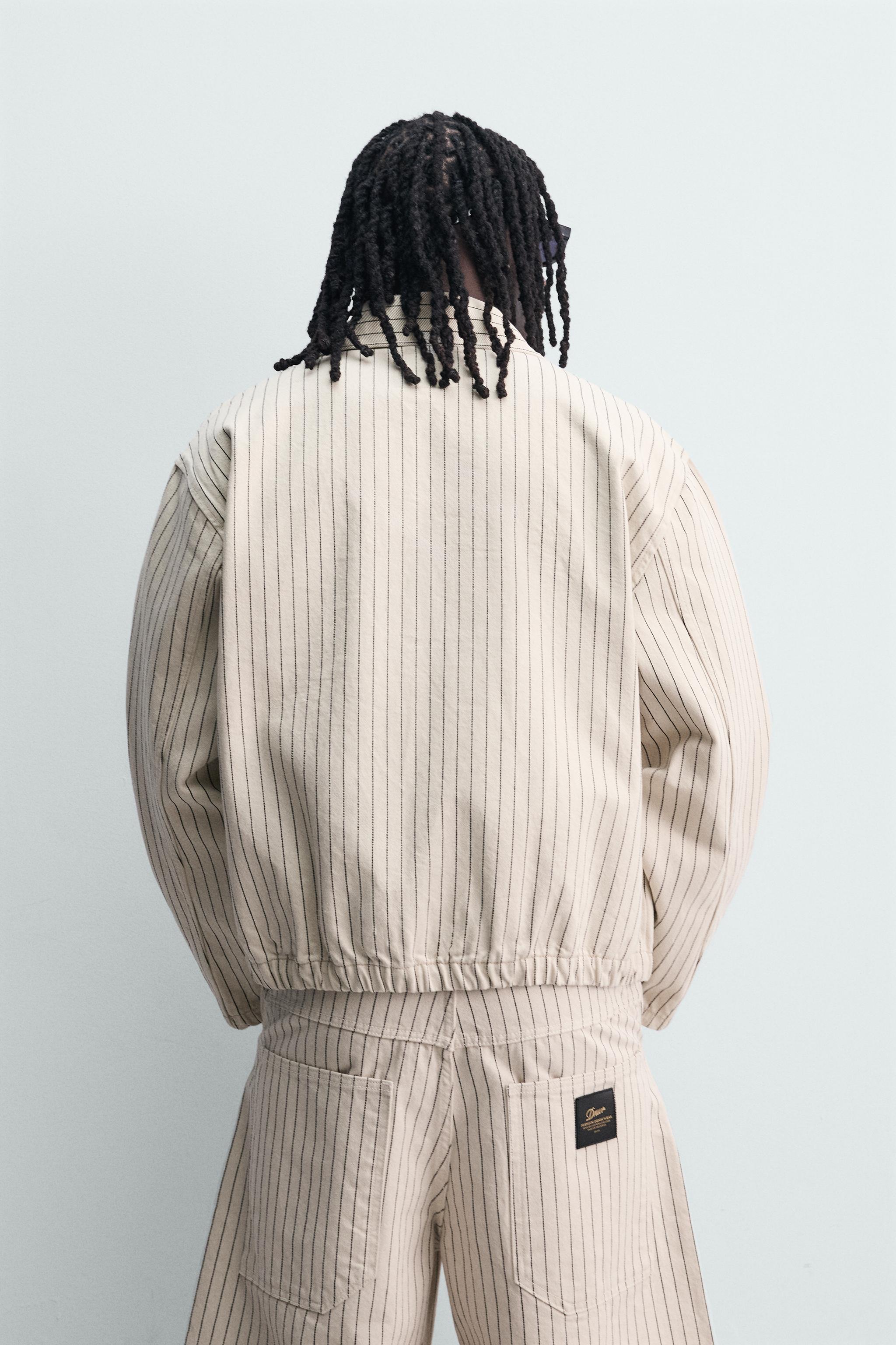BLOUSON COURT RAYÉ À BRANDEBOURGS