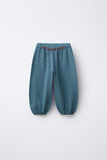 PANTALÓN BOMBACHO PUNTO FLORES BORDADAS - Azul medio de Zara - Imagen 0