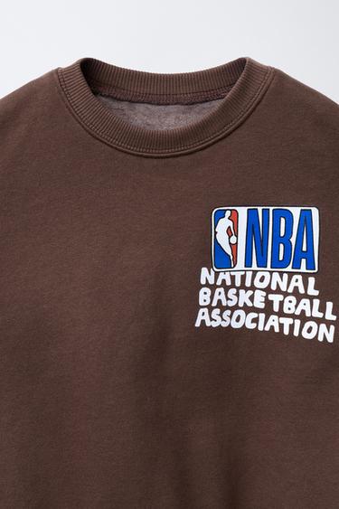 ENSEMBLE DE JOGGING SWEAT-SHIRT ET PANTALON JOGGER NBA - MULTI TEAMS - Marron de Zara - Image 2