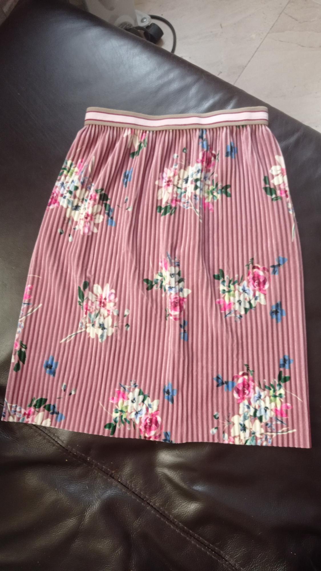 PRINTED PLEATED SKIRT