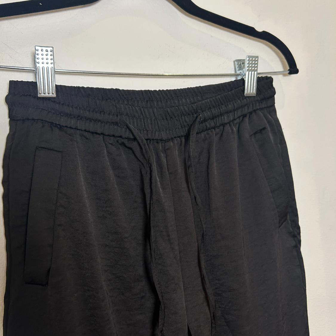 SATIN EFFECT CARGO PANTS - Image 4