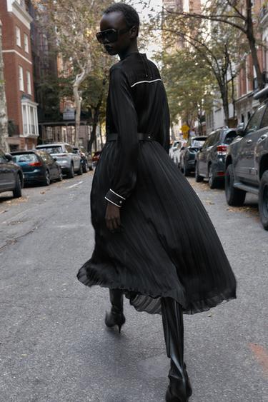 PLEATED MIDI DRESS WITH CONTRAST PIPING BELT - Black by Zara - Image 3