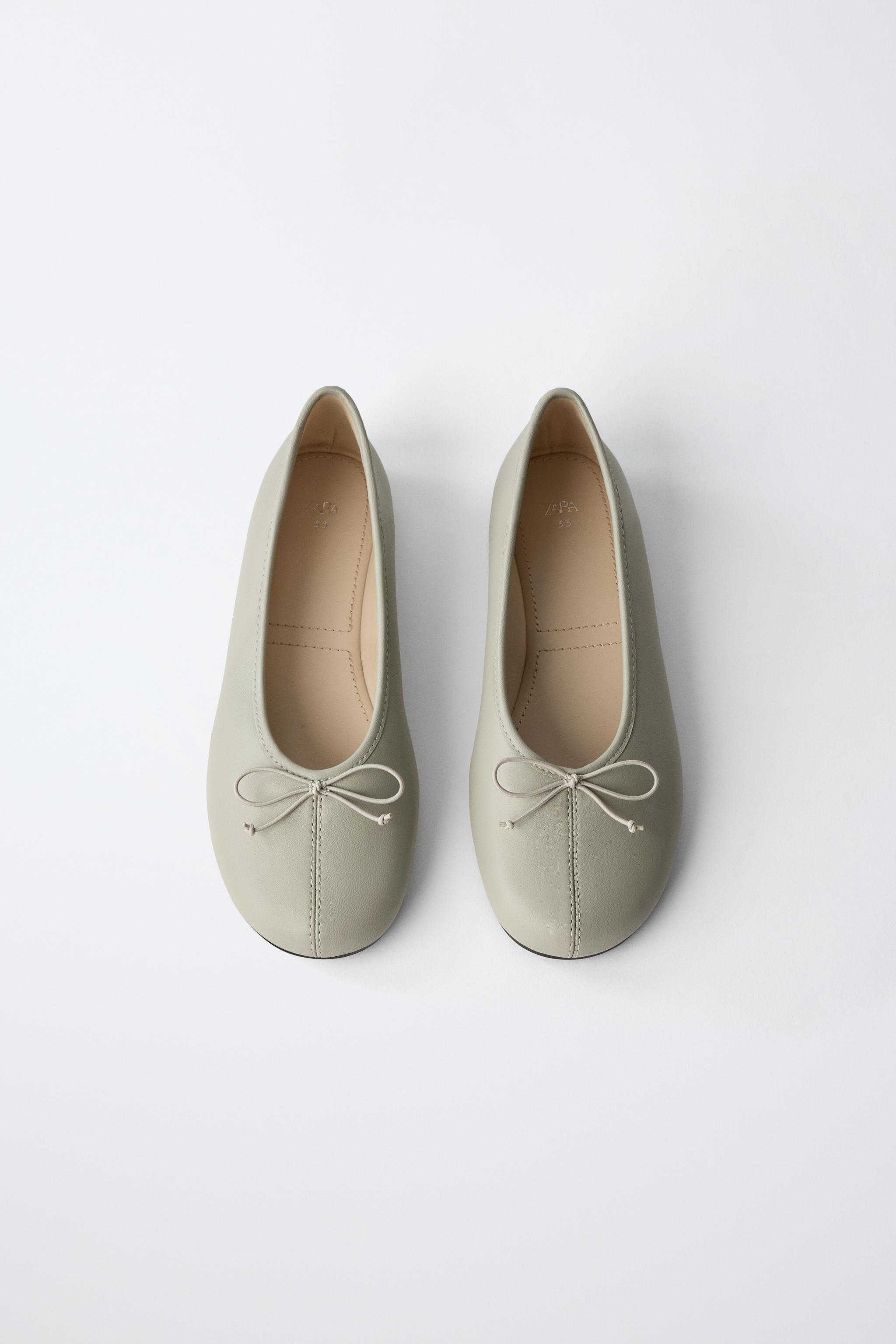 LEATHER BALLET FLATS WITH BOW