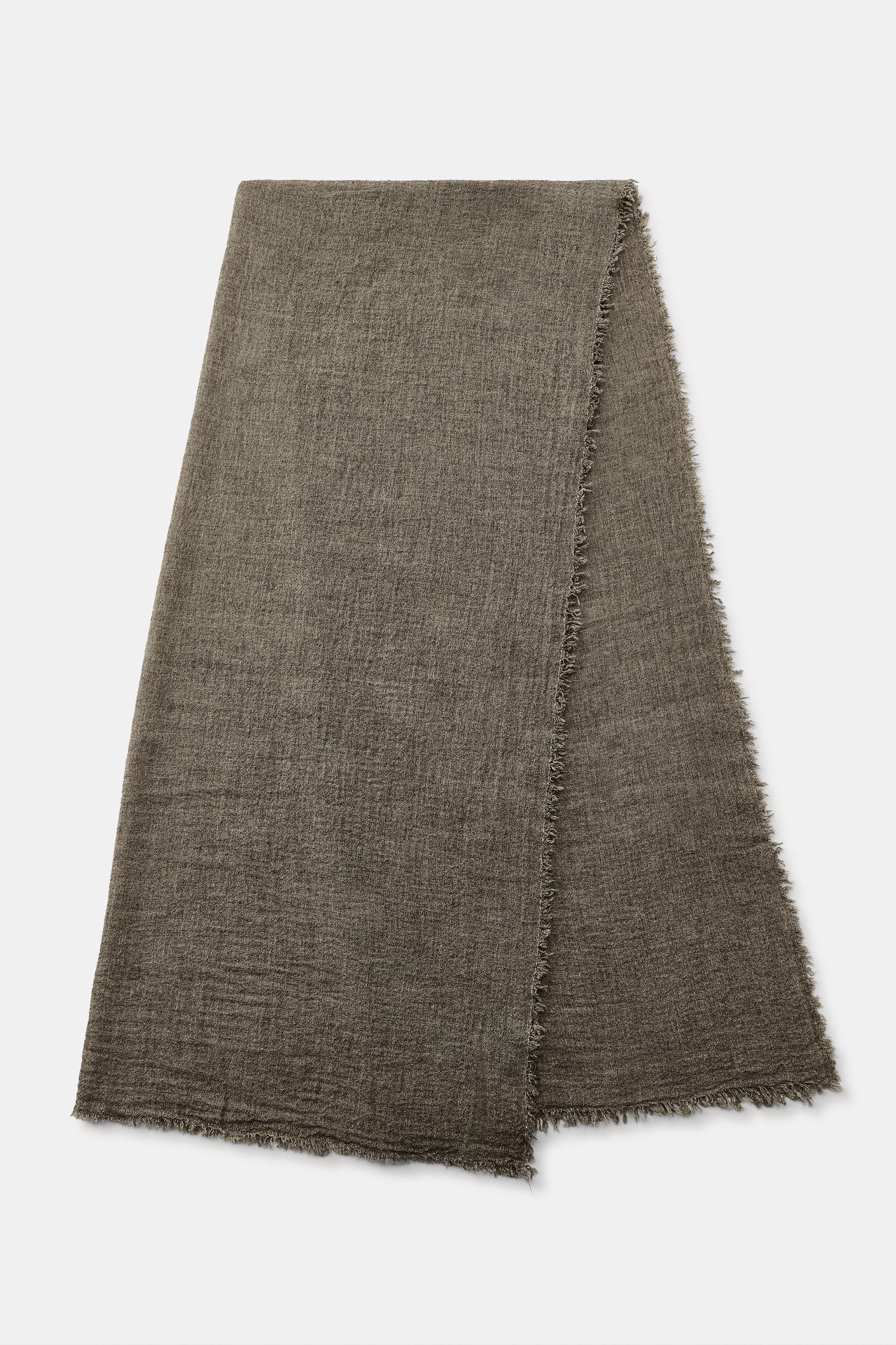 WOOL-BLEND RUSTIC PLAIN SCARF