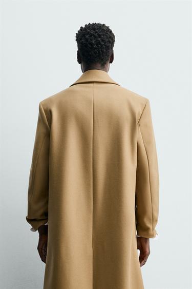 MANTEAU À BOUTONNAGE CROISÉ AVEC LAINE - Marron clair de Zara - Image 2