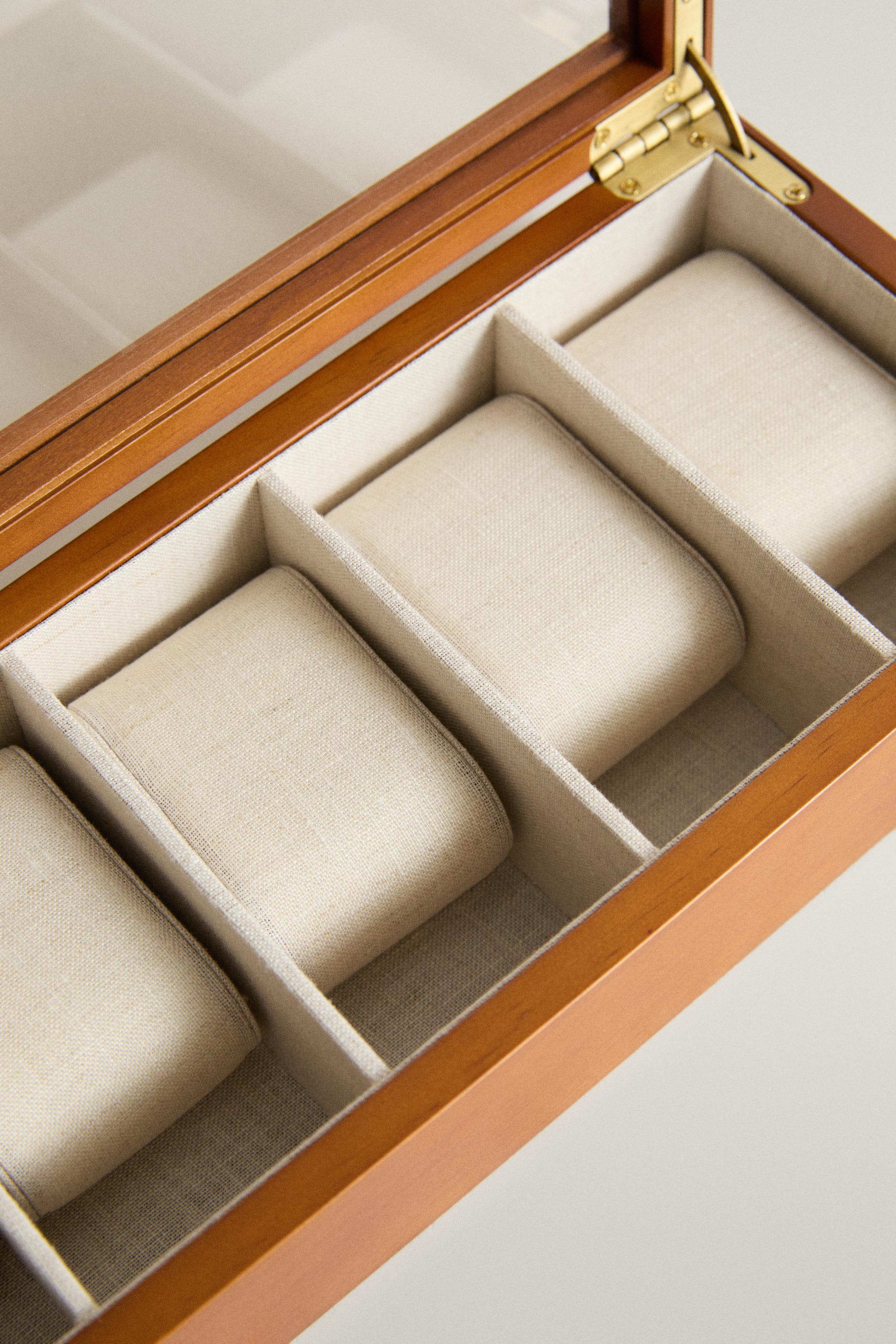 WOODEN AND LINEN WATCH BOX