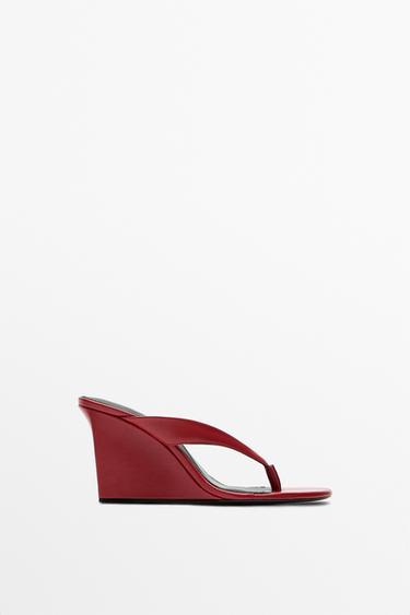 Compensée cuir bout ouvert - Rouge de Zara - Image 0