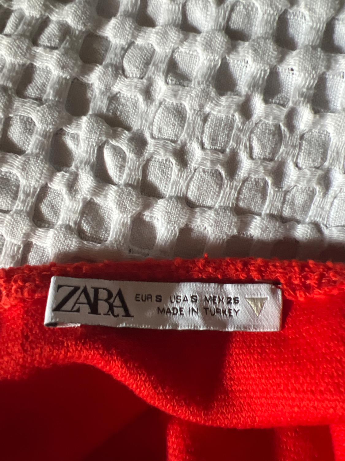 CORSETRY-INSPIRED TEXTURED TOP - Image 3