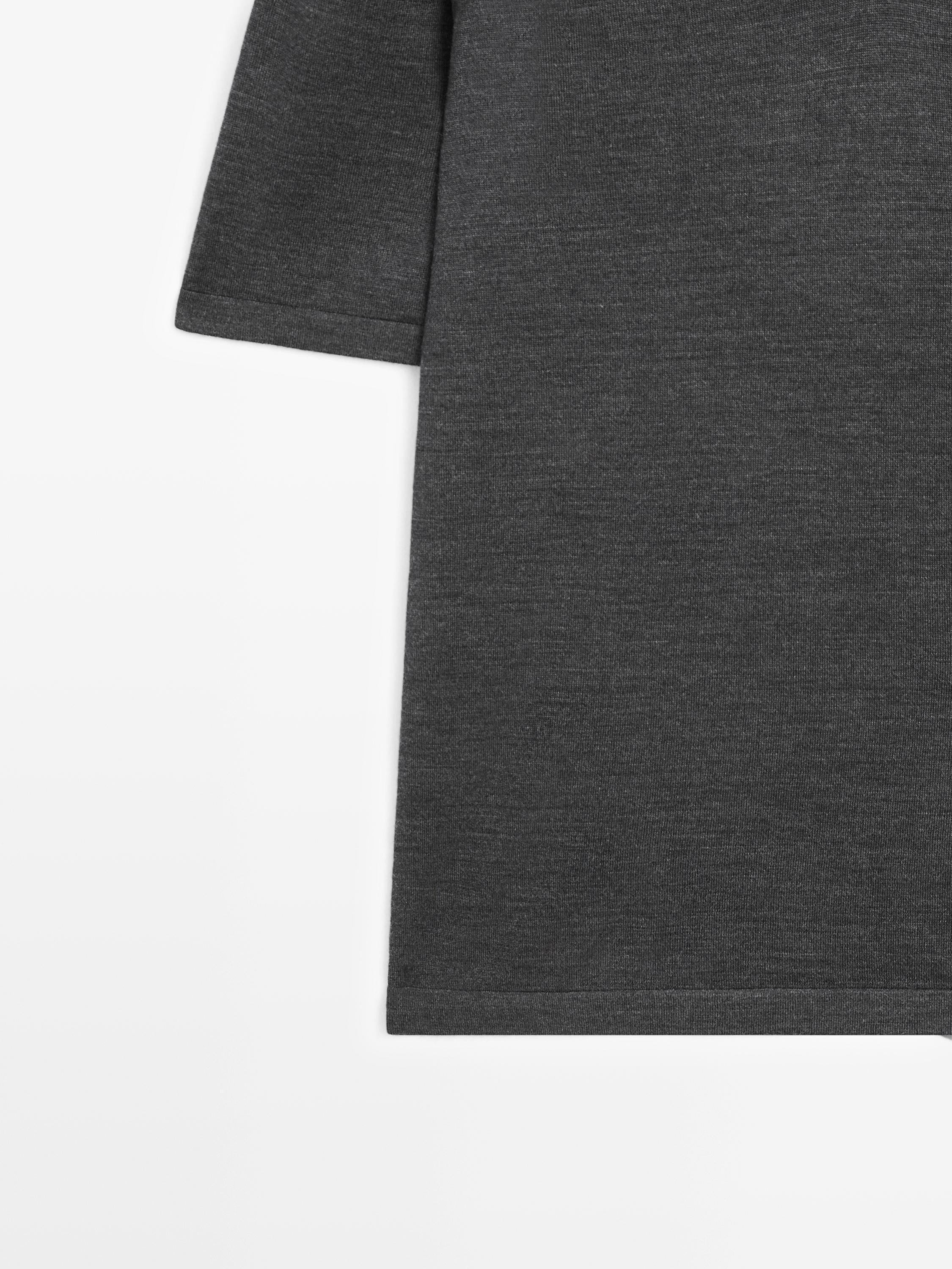 Knit V-neck polo shirt