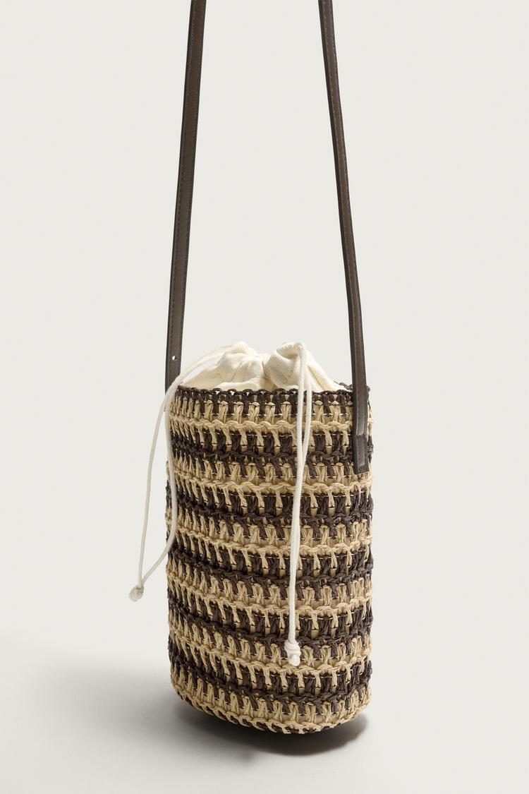 Bolsa cruzada vertical trenzada 4
