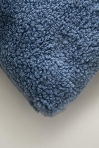 CHILDREN'S FAUX SHEARLING CUSHION WITH F — Blue 2