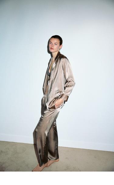 LOOK - by Zara