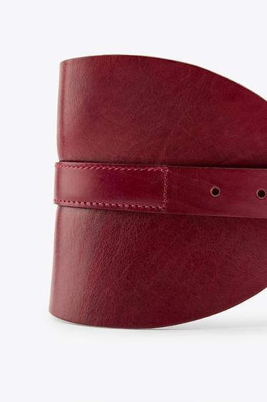 CEINTURE LARGE EN CUIR - Rouge foncé de Zara - Image 4