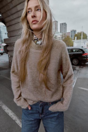 WOOL AND ALPACA SWEATER - Brown / Taupe by Zara