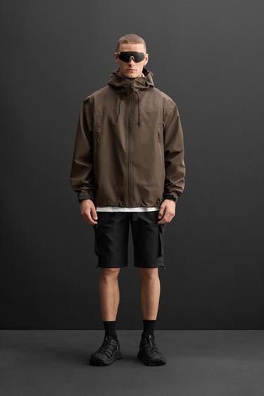 BLOUSON TECHNIQUE IMPERMÉABLE - Marron de Zara