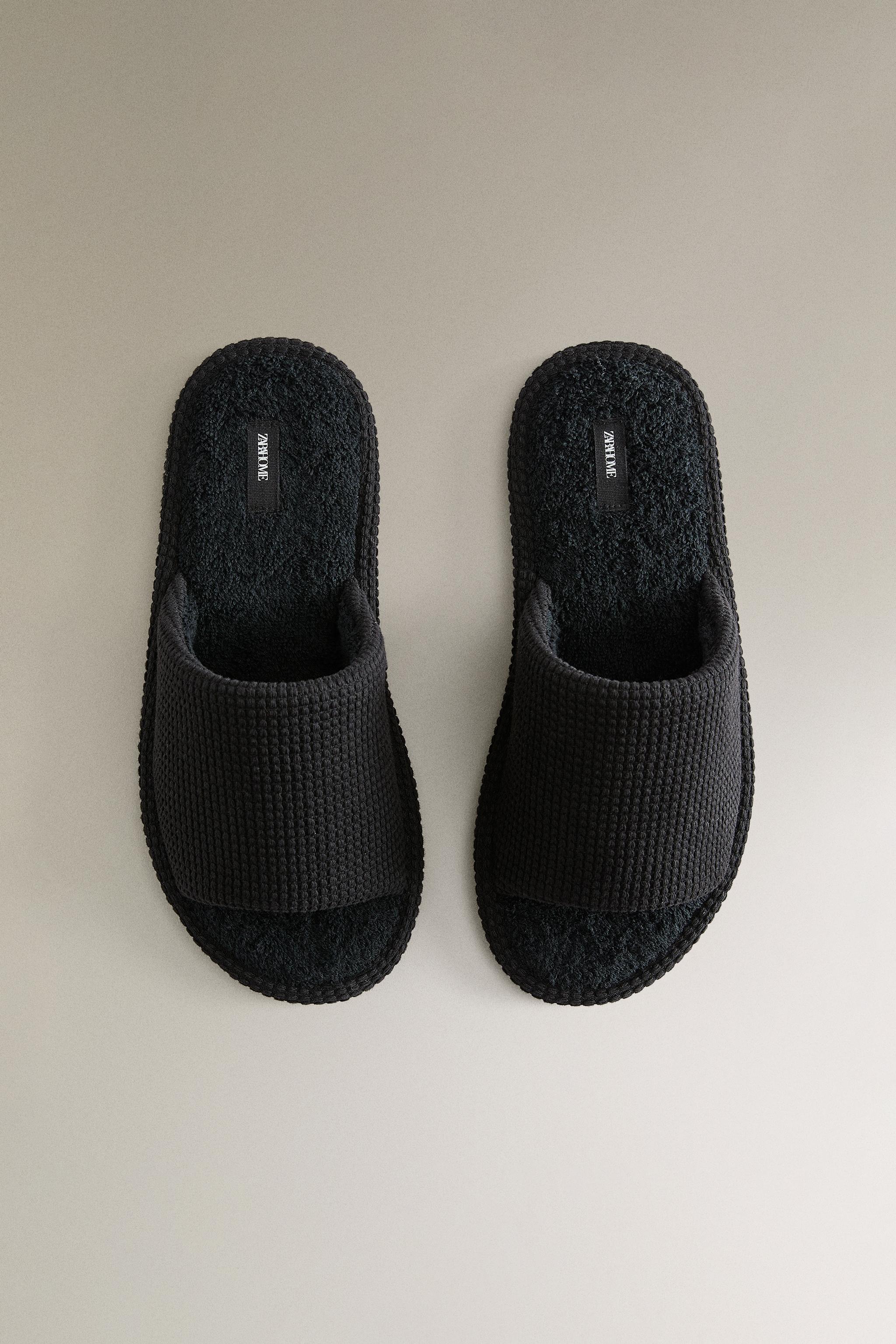 OPEN TERRY BATHROOM SLIPPERS