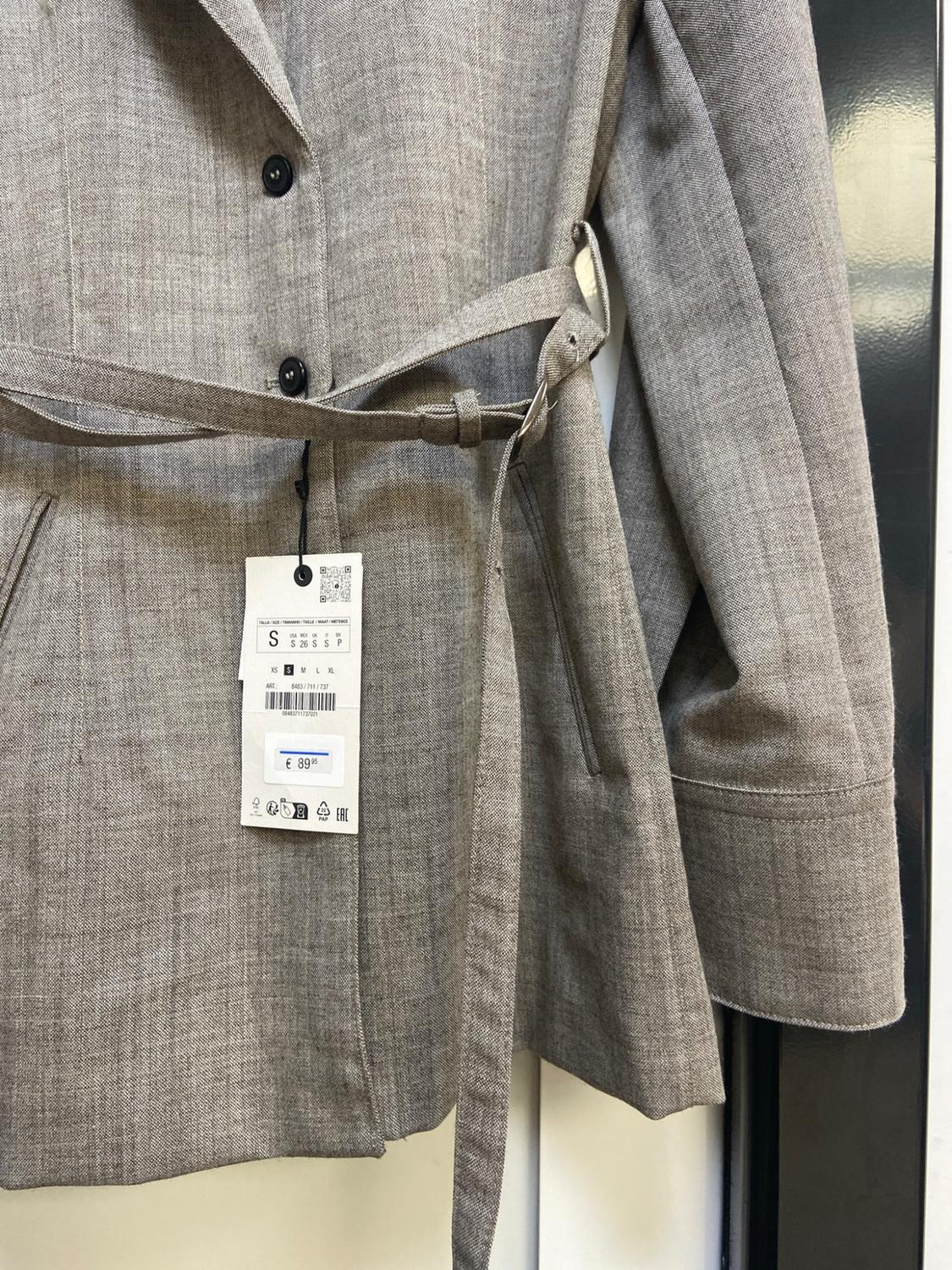 ZW COLLECTION 100% WOOL BELTED BLAZER - Image 2