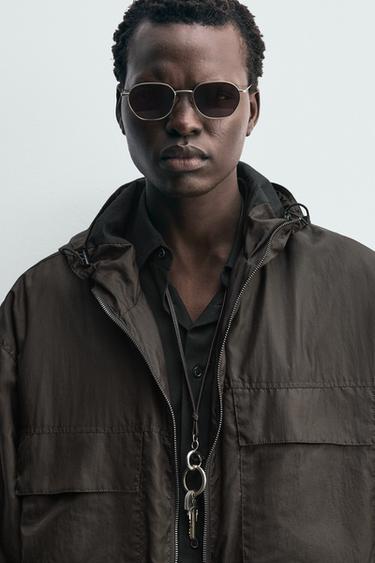 BLOUSON TECHNIQUE À CAPUCHE - Marron de Zara - Image 4