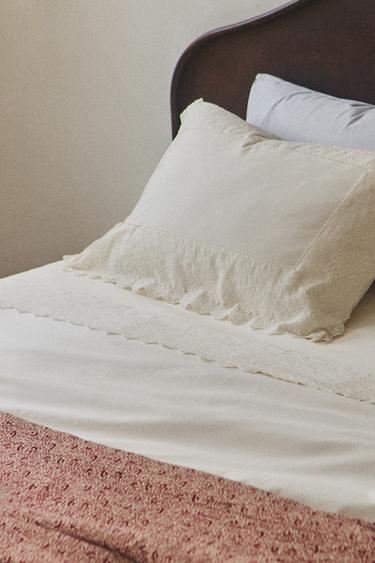 EMBROIDERED PERCALE DUVET COVER (200 THREAD COUNT) - Ecru by Zara