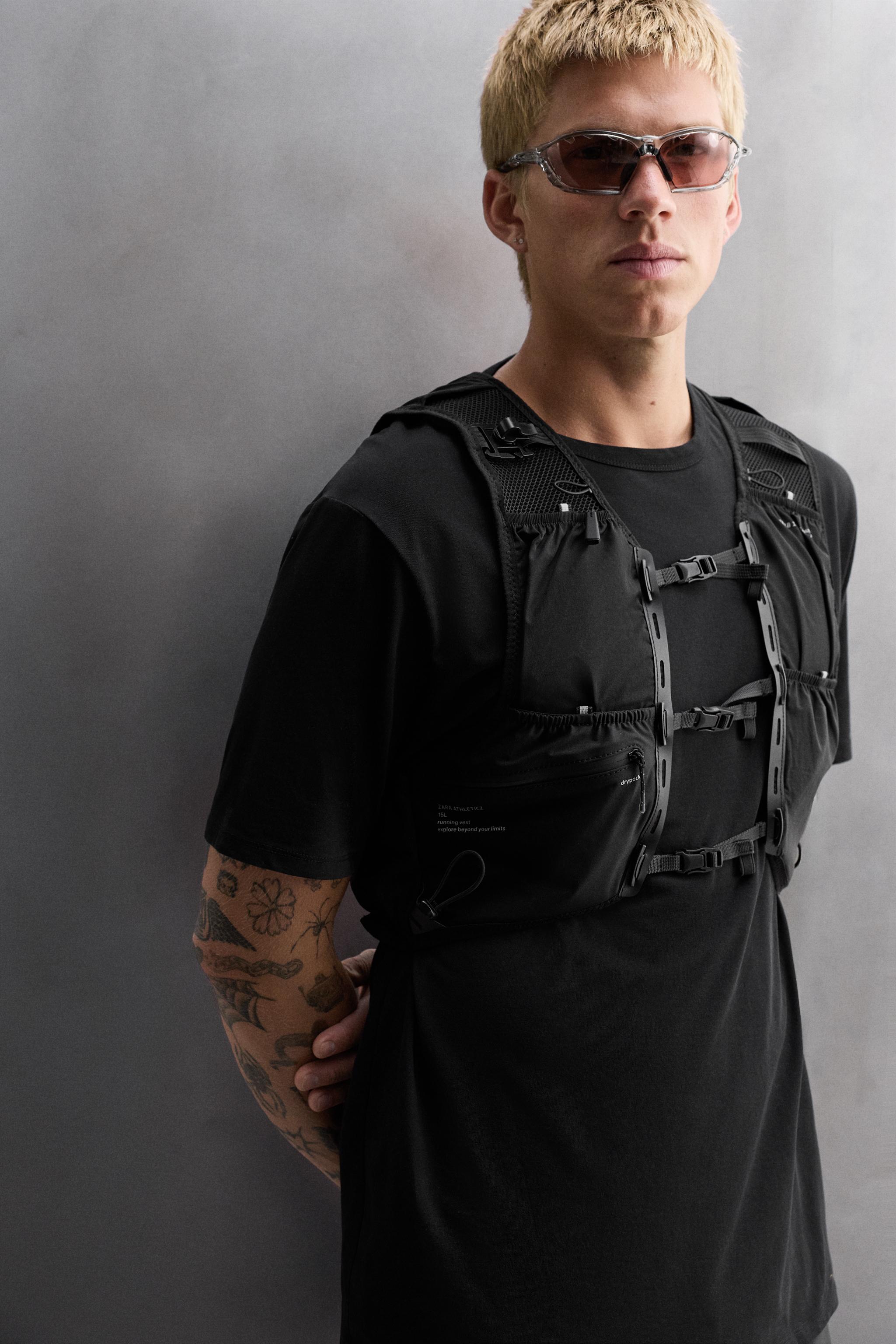  unite team vest ジレ　ブラック Streetwear Tactical Vest – Blackout Techwear UK