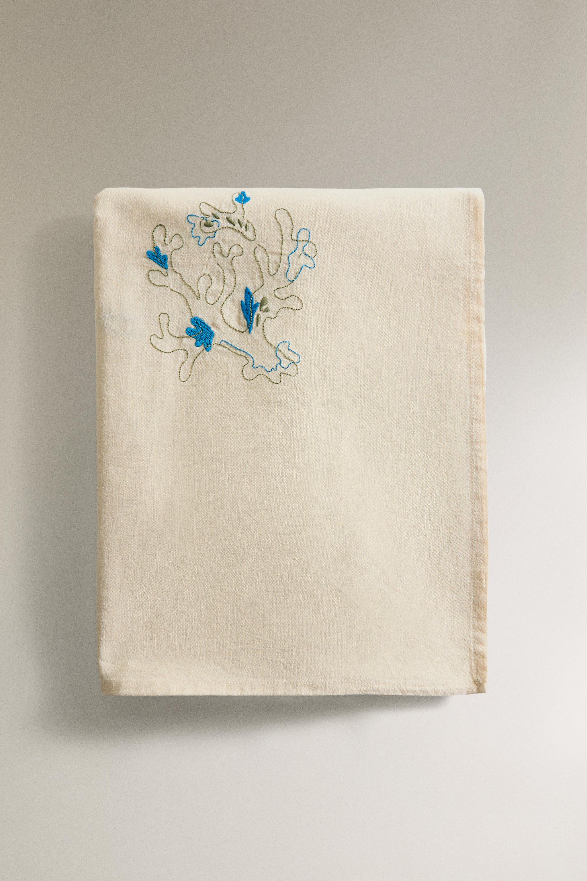 NAPPE BRODERIE LANGOUSTE