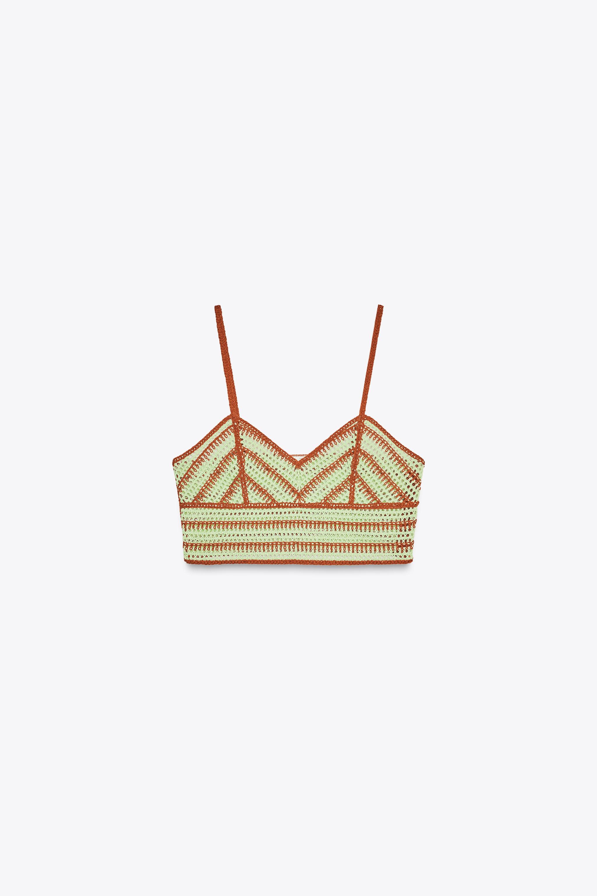 TOP COURT EN CROCHET